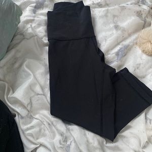 lululemon crop black leggings